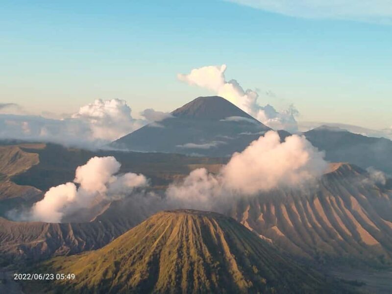 Yogyakarta: Borobudur, Bromo, Ijen, and Waterfall Tour - Overall Experience