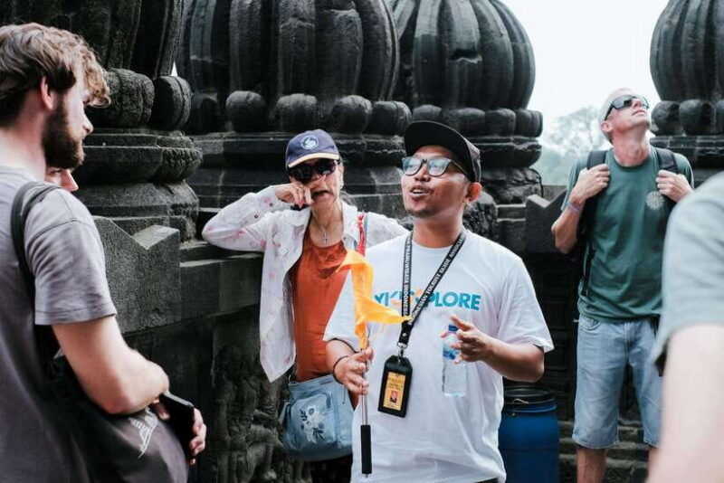 yogyakarta-borobudur-climb-up-guided-shared-tour