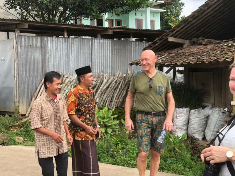 Yogyakarta: Borobudur Climb Up & Selogriyo Rice Terrace Tour - Final Thoughts