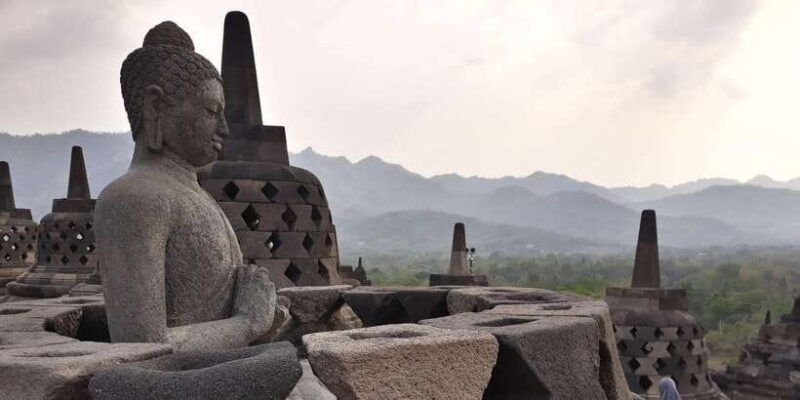 yogyakarta-borobudur-merapi-jeep-tour-and-prambanan