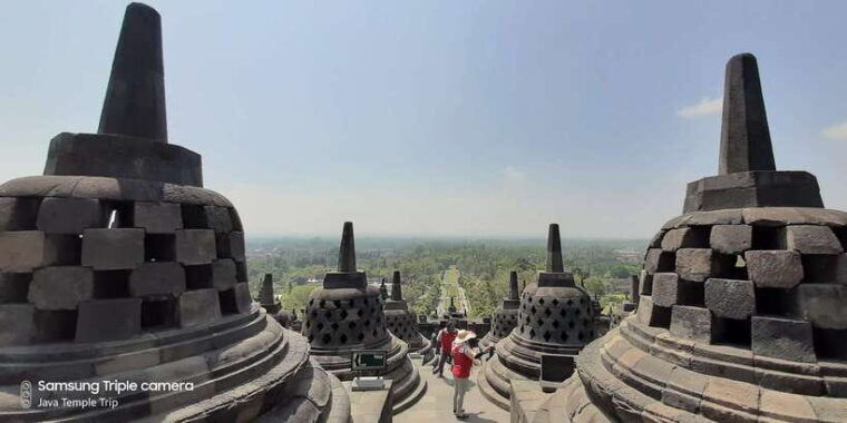 yogyakarta-borobudur-merapi-jeep-tour-and-prambanan