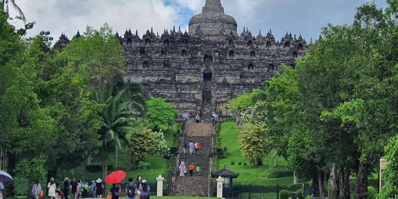 yogyakarta-borobudur-merapi-prambanan-ramayana-ballet