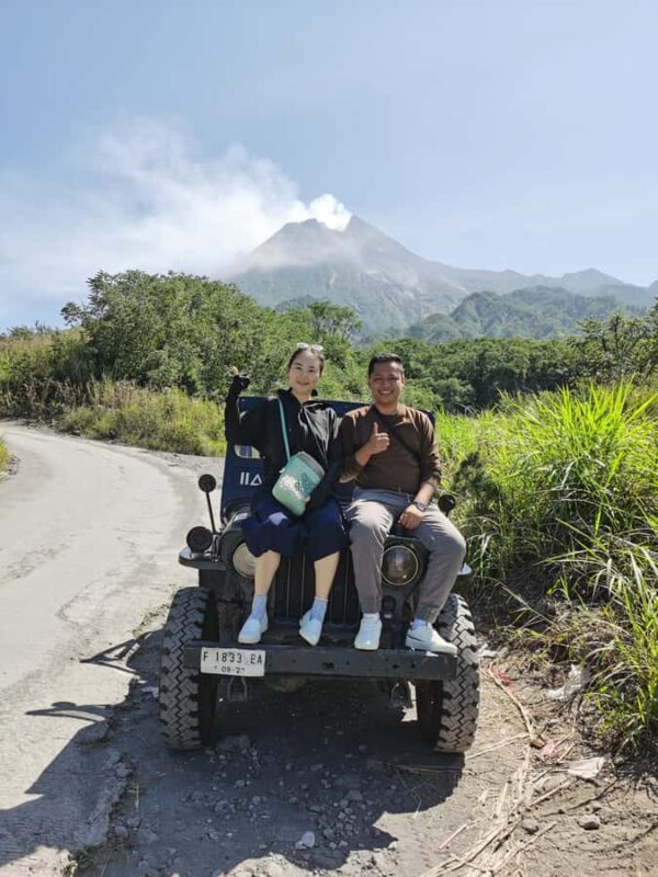 Yogyakarta :Borobudur, Merapi Volcano & Prambanan Temple - Key Points