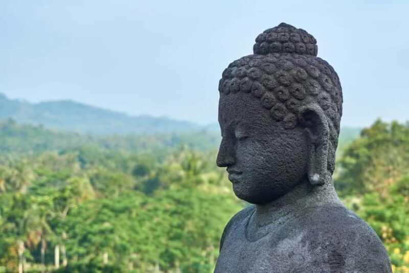 Yogyakarta : Borobudur + mt. Merapi explore - Key Points