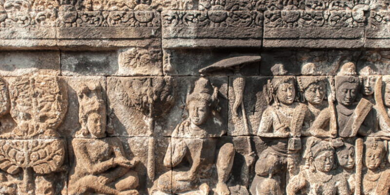 yogyakarta-borobudur-prambanan-java-nature-exploration