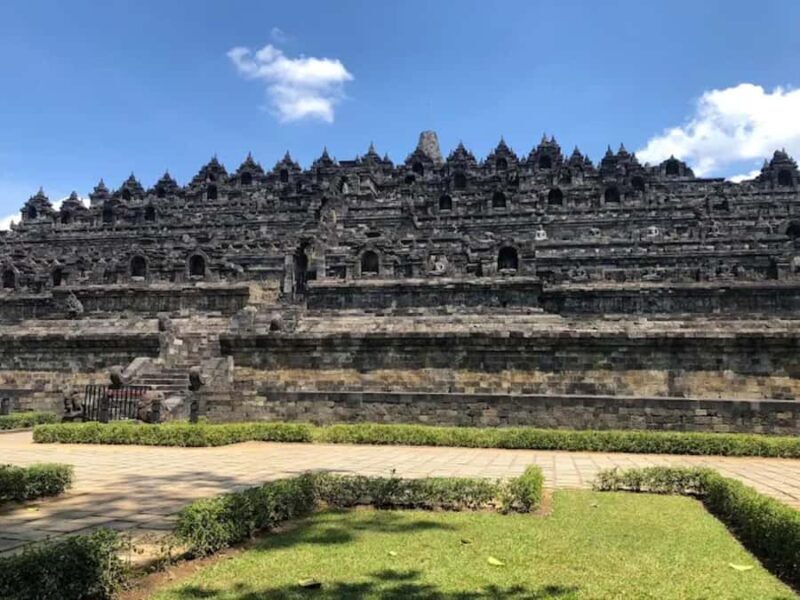 Yogyakarta: Borobudur, Prambanan & Ramayana Ballet Tour - Key Points