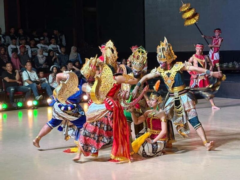 Yogyakarta: Borobudur, Prambanan & Ramayana Ballet Tour - What We Love About This Tour