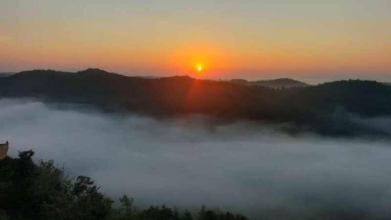 Yogyakarta: Borobudur-Prambanan, Start w/ Sunrise Over Cloud - Key Points