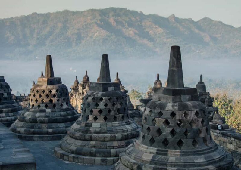 Yogyakarta: Borobudur & Prambanan Temple Cheapest Tour - A Closer Look at the Experience