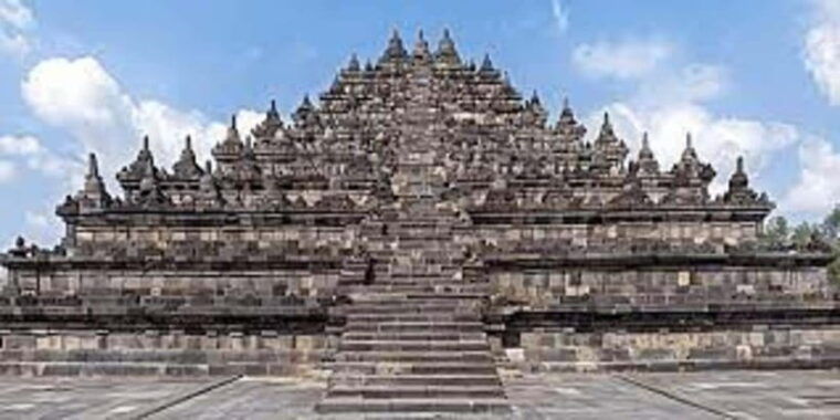 yogyakarta-borobudur-prambanan-temple-tour-transportation