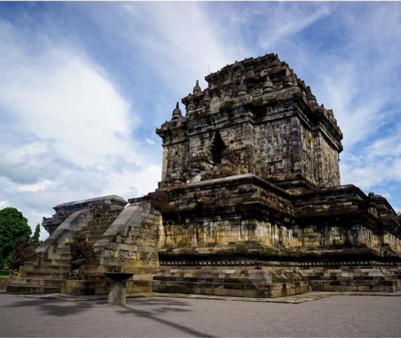 Yogyakarta: Borobudur & Prambanan Temple Tour with Tickets - Frequently Asked Questions
