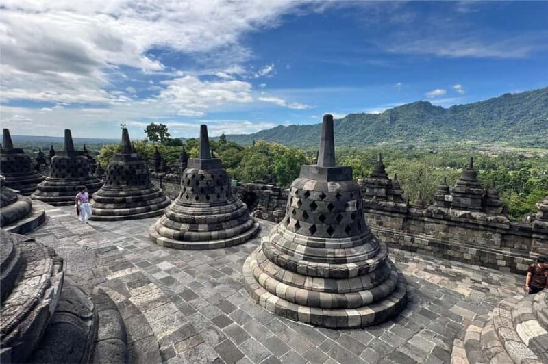 Yogyakarta: Borobudur Sunrise (Climb-up Assured) & Prambanan - Who Is This Tour Best For?
