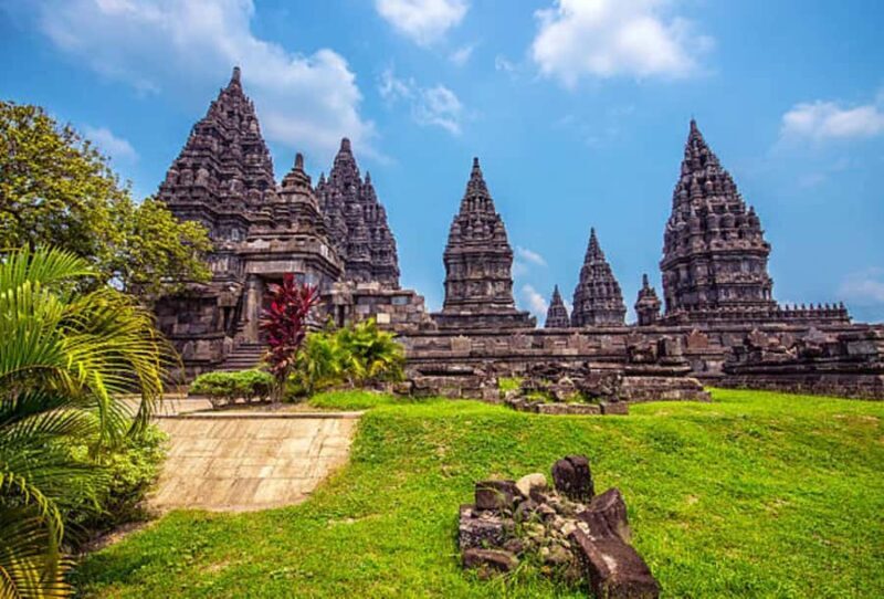 Yogyakarta: Borobudur Sunrise & Prambanan Guarantee Climb up - The Sum Up