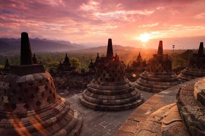 Yogyakarta: Borobudur Sunset Shared Guided Tour - Key Points
