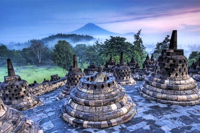 Yogyakarta Borobudur Temple and Prambanan Private Tour - Key Points
