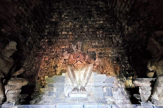 Yogyakarta Borobudur Temple and Prambanan Private Tour - FAQ