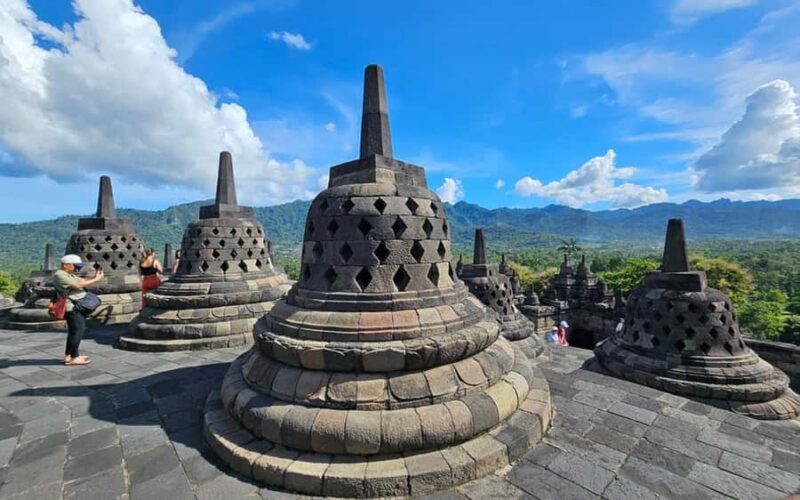 Yogyakarta: Borobudur Temple Guided Tour - An In-Depth Look at the Tour
