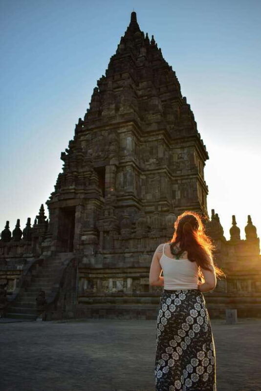 yogyakarta-borobudur-temple-prambanan-temple-tour