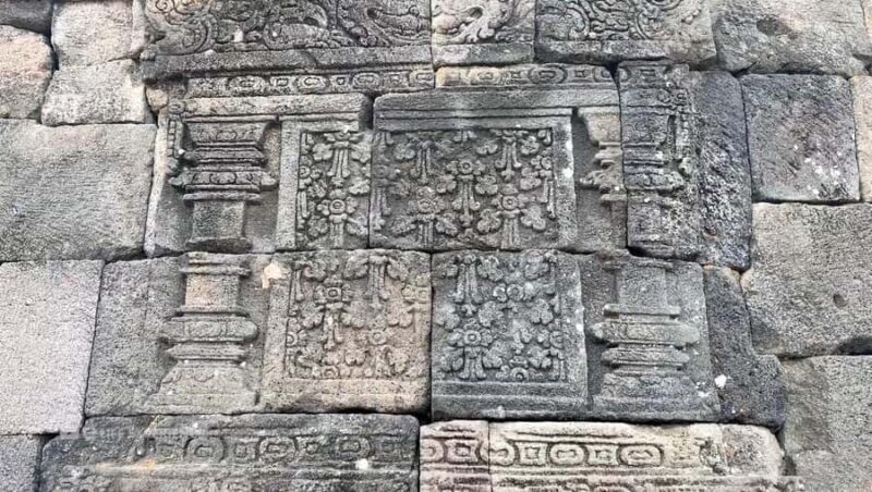 Yogyakarta: Candi Ijo Sunrise Hike and Breakfast Tour - Introduction