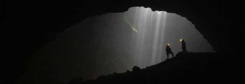 yogyakarta-cave-and-beach-tour-with-private-car-driver