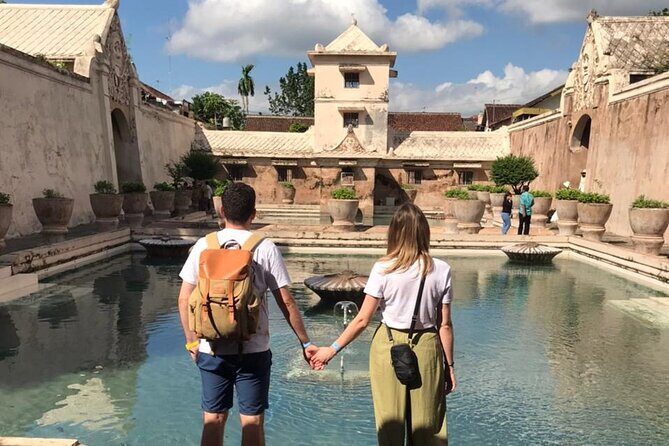 Yogyakarta City and Prambanan Temple Sunset Tour - Who Should Consider This Tour?