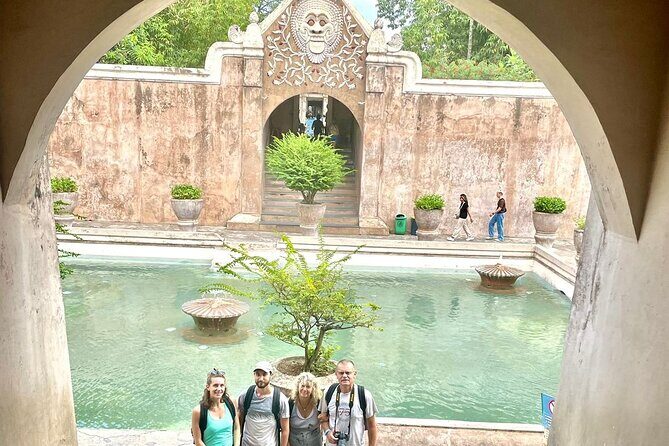 Yogyakarta City and Prambanan Temple Sunset Tour - Frequently Asked Questions