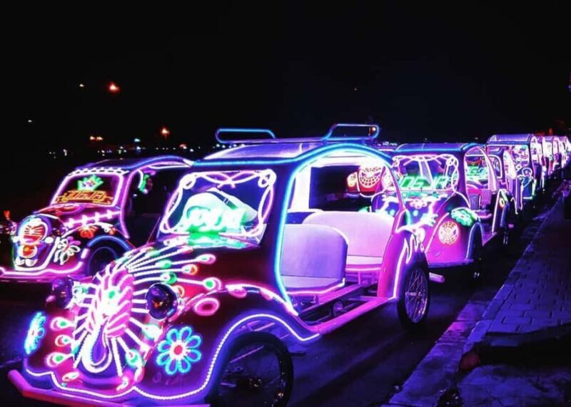 Yogyakarta: City Highlights Walking Tour - Key Points