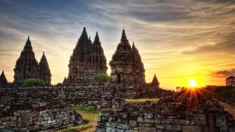 Yogyakarta City Tour; Kraton, Water Castle, Prambanan Sunset - Who Is This Tour Best For?