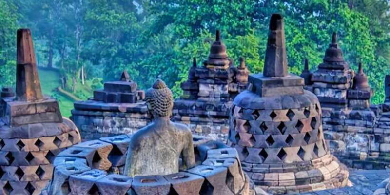 yogyakarta-city-tour-prambanan-borobudur-keraton-palace
