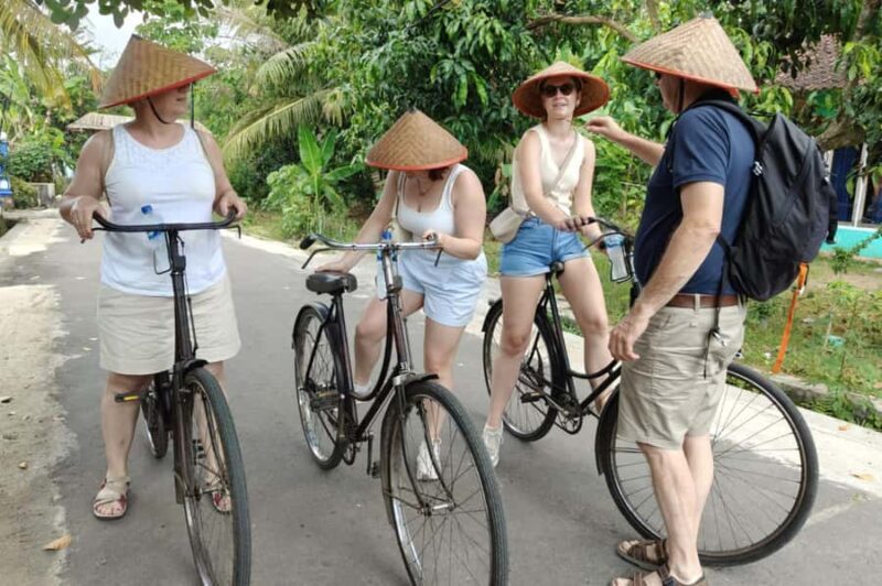 Yogyakarta: Countryside Cycling and Cooking Class Experience - Practical Details and Tips