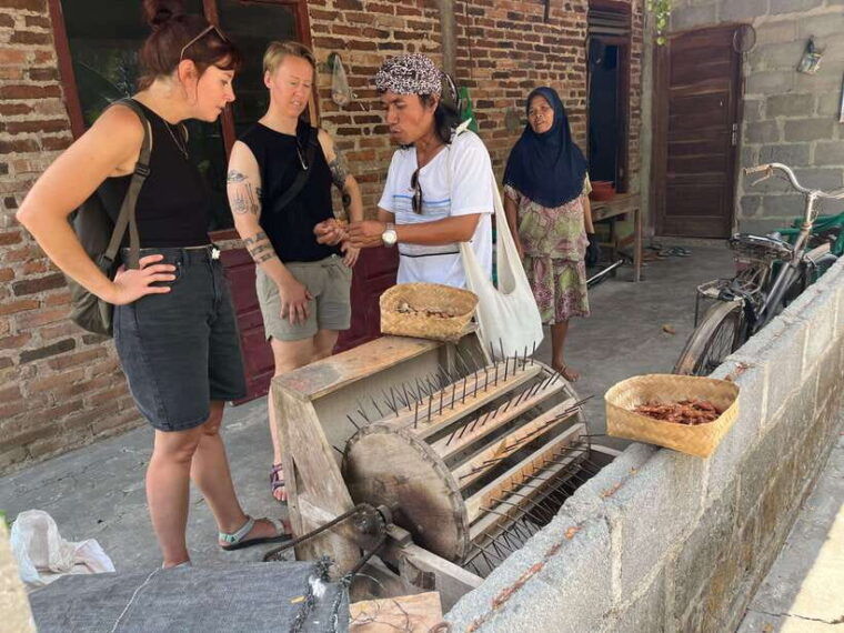 yogyakarta-countryside-village-cycling-tour-with-guide