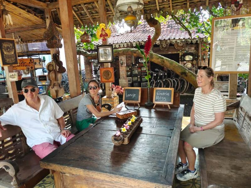 Yogyakarta Cycling tour with lunch - FAQ