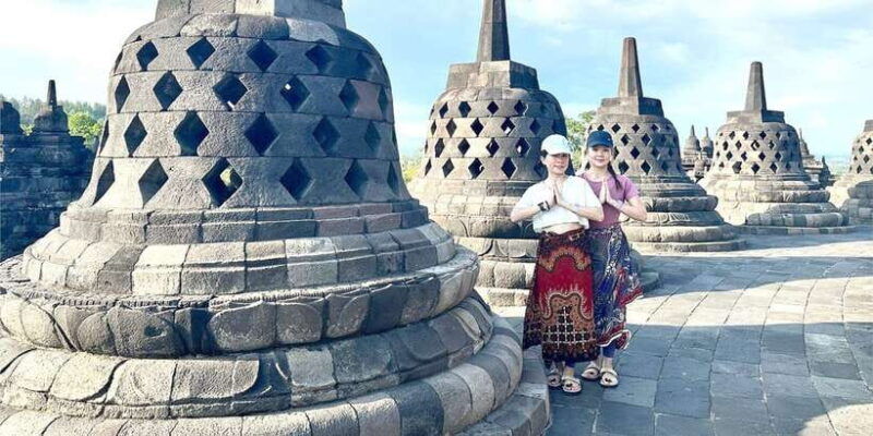 yogyakarta-dieng-sunrise-trip-borobudur-afternoon-tour