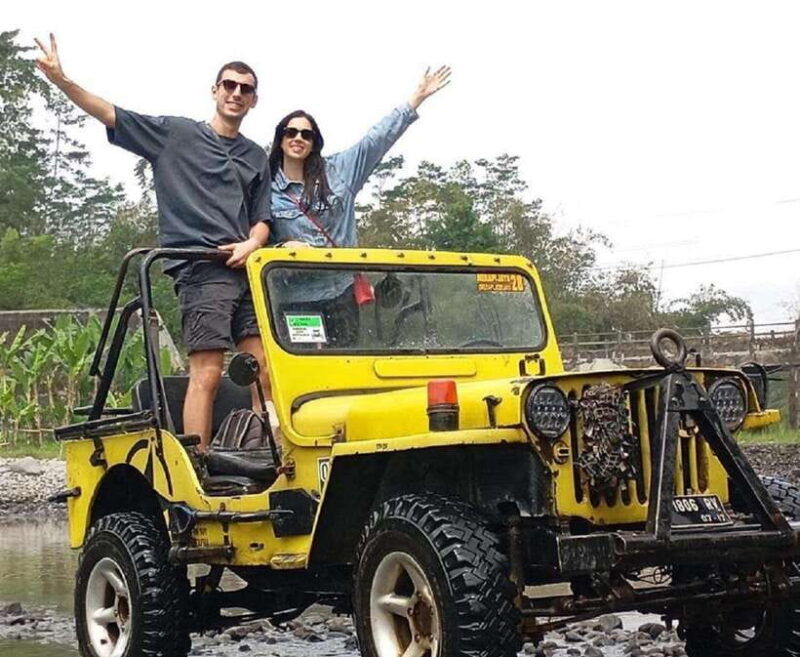 yogyakarta-explore-merapi-using-safari-jeep-with-pickup