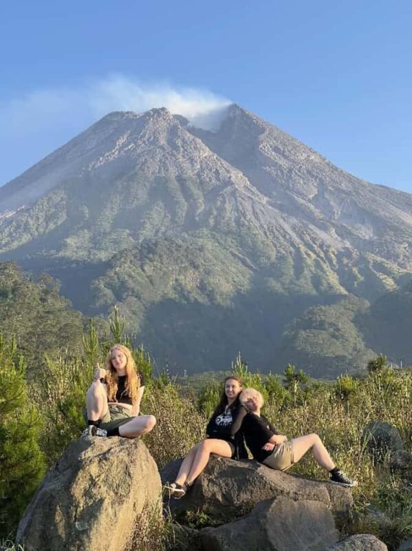 Yogyakarta: Explore Mount Merapi ,Pindul Cave & River Tubing - FAQ