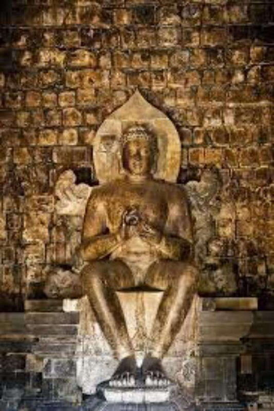 yogyakarta-explore-selogriyo-rice-fields-and-mendut-temple