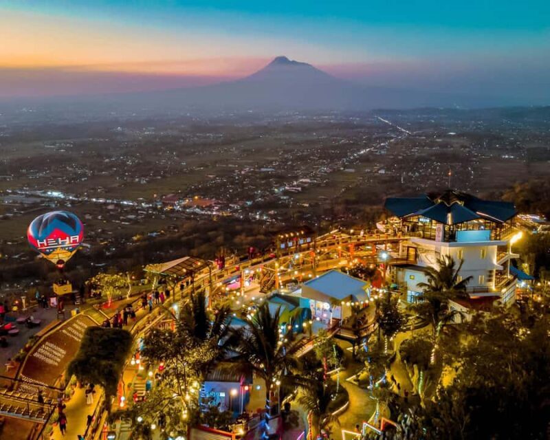 Yogyakarta: HeHa Sky View & Puncak Segoro Indian ocean view - What Makes This Tour Stand Out?