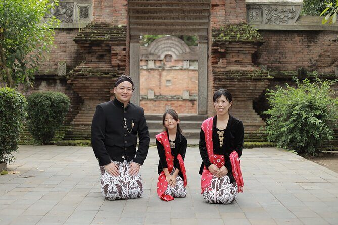 Yogyakarta Heritage Tour and Batik Workshop - The Itinerary Breakdown