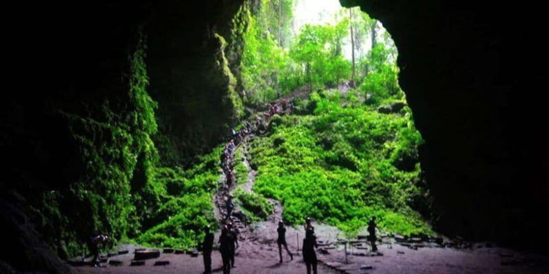 yogyakarta-hidden-gem-sunrise-and-jomblang-cave-adventure