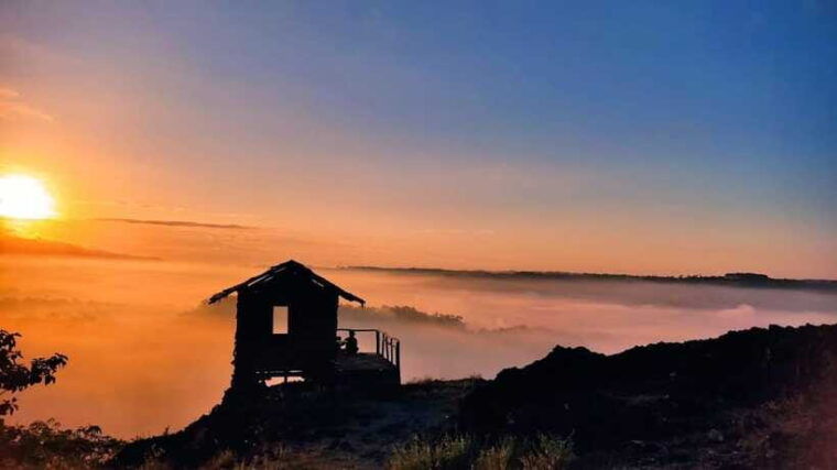 yogyakarta-hidden-gem-sunrise-and-jomblang-cave-adventure