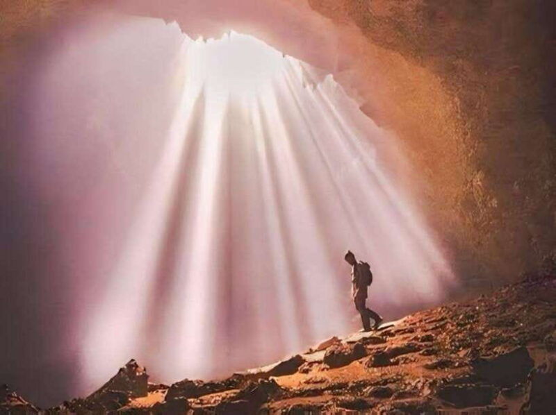 yogyakarta-highlights-jomblang-cave-and-timang-beach-tour