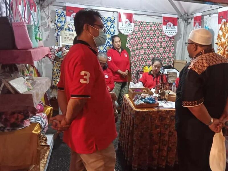 Yogyakarta: Inclusive Suryatmajan Tourist Village - Why Choose This Tour?