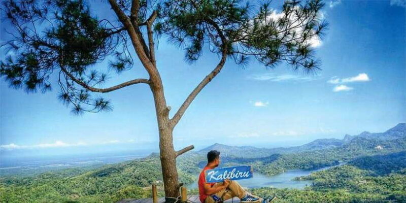 yogyakarta-instagram-tour-volcano-jungle-swing-waterfall
