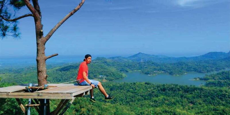 yogyakarta-instagram-tour-volcano-jungle-swing-waterfall