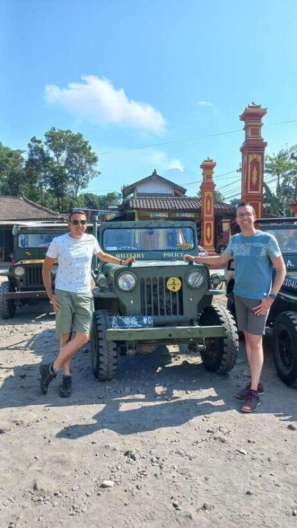 yogyakarta-jeep-4wd-merapi-lava-tour