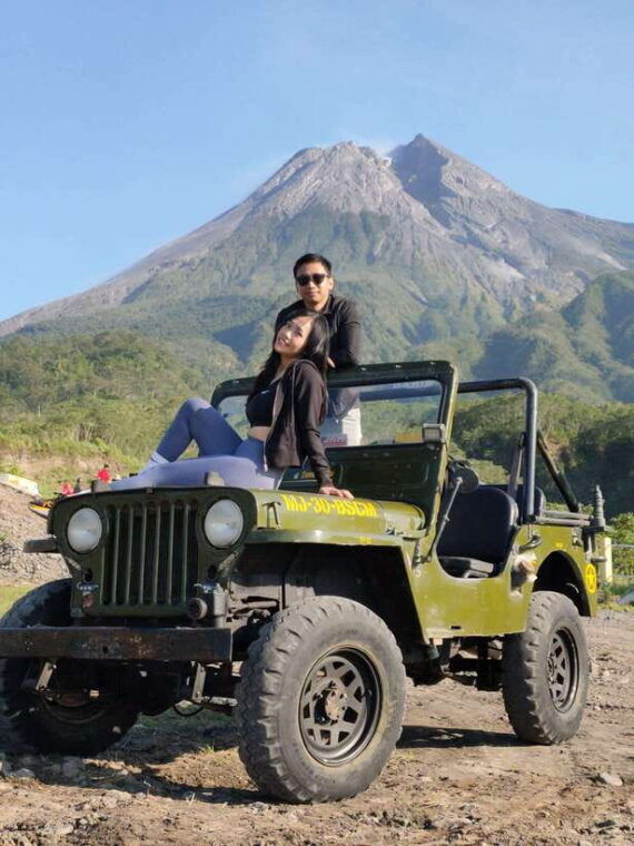 yogyakarta-jeep-adventure-4wd-lava-tour-merapi