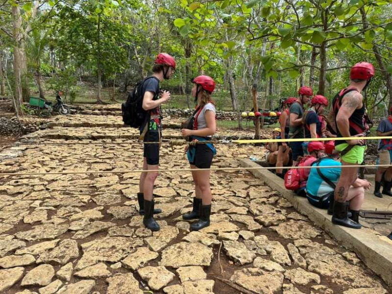 yogyakarta-jomblang-cave-adventure-and-pindul-cave-tour