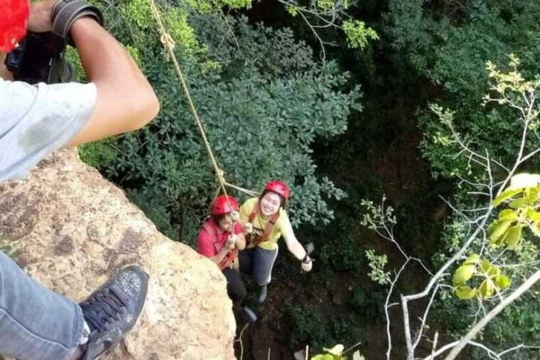 yogyakarta-jomblang-cave-and-kali-suci-tubing-rafting