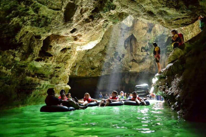 yogyakarta-jomblang-cave-and-pindul-cave-adventure-tour
