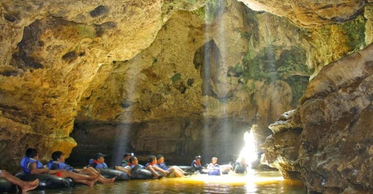 yogyakarta-jomblang-cave-and-pindul-cave-adventure-trip